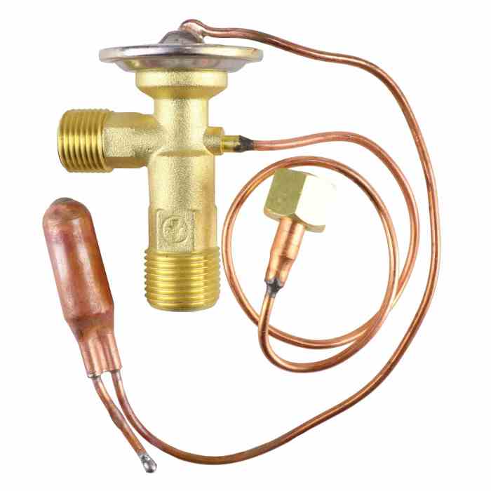 Externally equalized thermostatic expansion valve